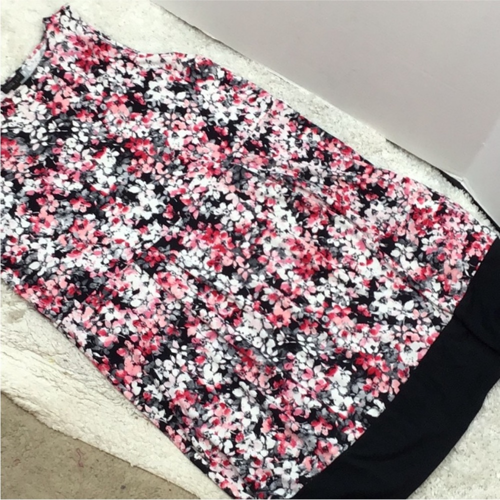 J. Jill Wearever floral shift dress LP - Picture 4 of 6